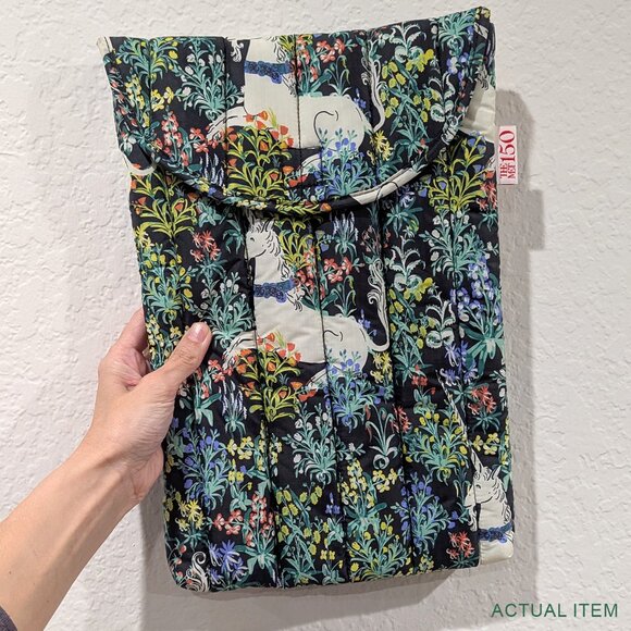 Baggu: Puffy Laptop Sleeve - RARE SOLD OUT Unicorn Tapestry MET Exclusive - Picture 2 of 6